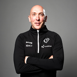 entraineur John FUST